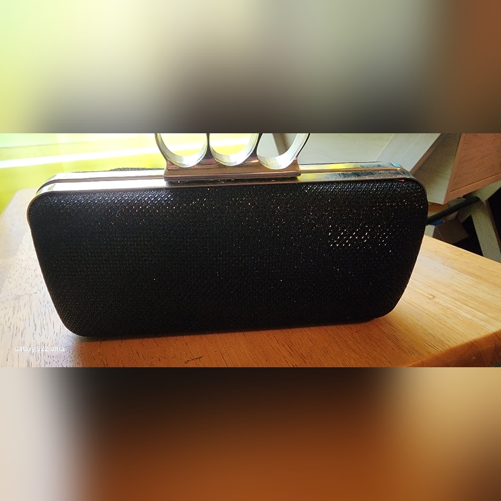 Clutch purse